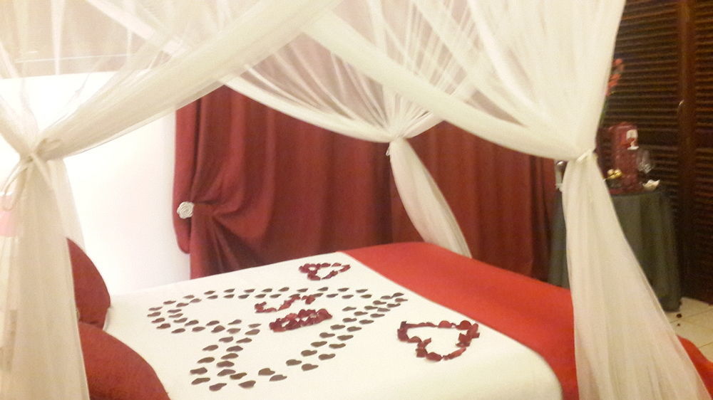 Moringa Guest House Maputo Buitenkant foto