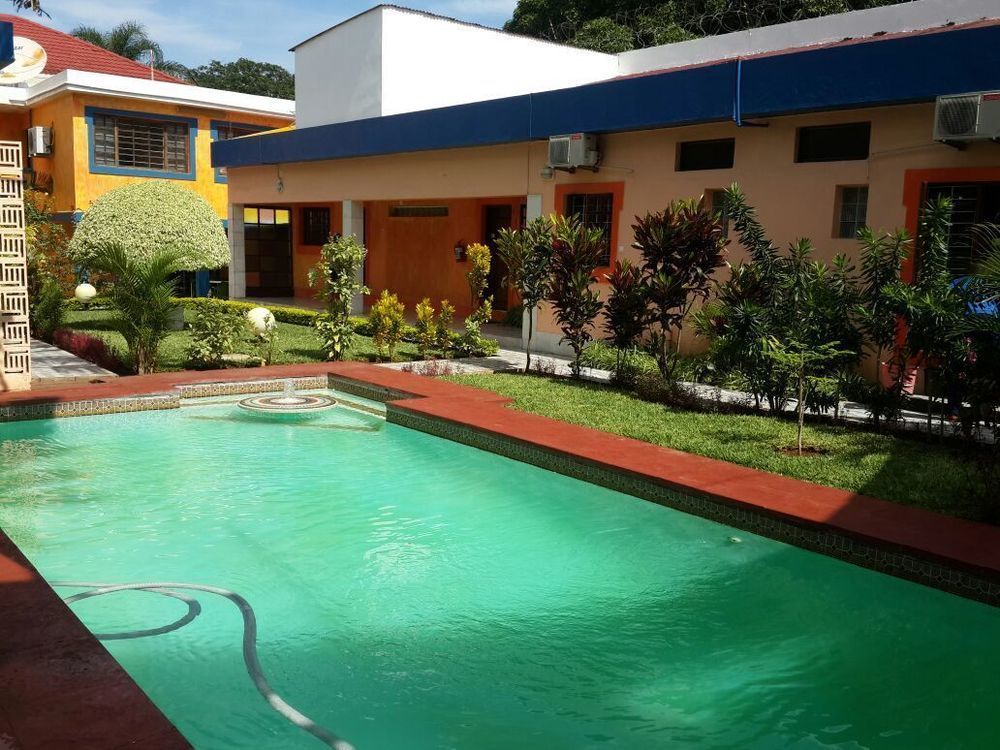 Moringa Guest House Maputo Buitenkant foto